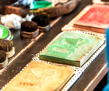 Kamigata Ukiyoe Museum:Ukiyo-e Woodblock Printing Experience