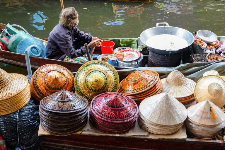 Damnoen Saduak Floating Market & Train Market Tour