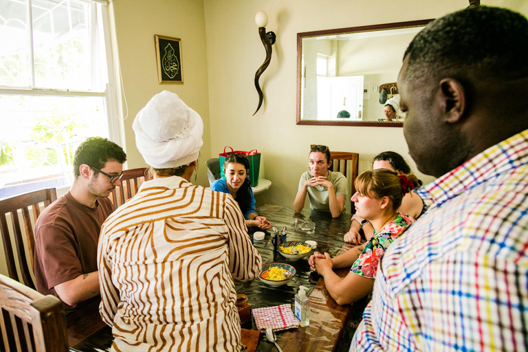 Cape Town Uncovered: History, Culture & People Walking Tour