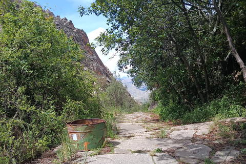 1-day Inca Trail, Maragua Crater, and Dinosaur Footprints Excursion 1-day maragua and dinosaur footprints tours