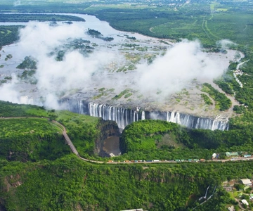 From Kasane/Chobe : Victoria Falls Day Trip With Lunch