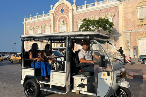 Private Tuk-Tuk City Tour + Shared Cartagena Bay Sunset Cartagena: Private Guided City Tour by Tuk-Tuk