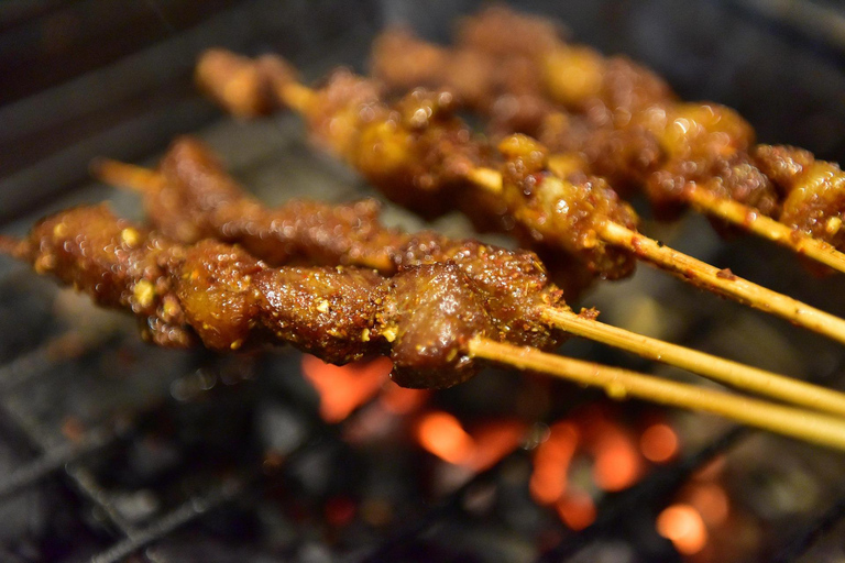 Djerba: cena tradicional a la barbacoa con los lugareñosDjerba: Cena tradicional a la barbacoa con los lugareños