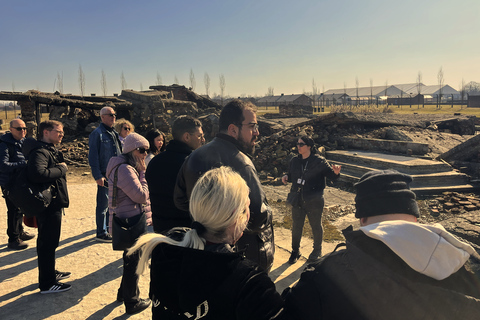Krakow: Auschwitz-Birkenau Tour with Licensed Guide & Pickup Guided tour with hotel pickup option