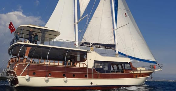 Fethiye Sailing Yacht Tour with Lunch & Hidden Bays