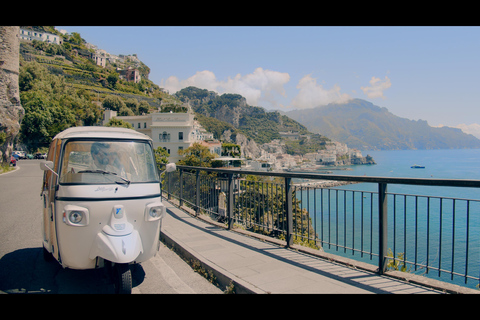 Vintage tour: through the alleyways of the CoastDolce Vita Tour Amalfi Coast