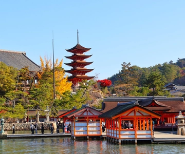 De Hiroshima: Excursão de 1 dia à cidade e à ilha de Miyajima em autocarro