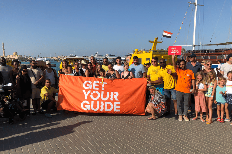 Da El Gouna: Sottomarino Royal Seascope con sosta per lo snorkeling