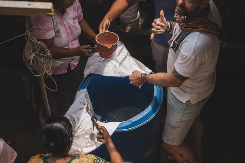 Galle: Traditional Batik Workshop &amp; Factory Tour