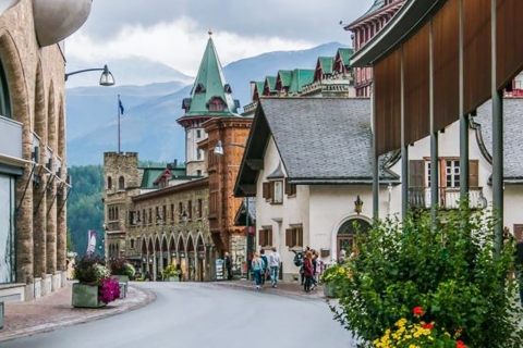 Desde Milán: tour lago de Como, St. Moritz y tren de BerninaSalida desde la parada de autobús de la estación central