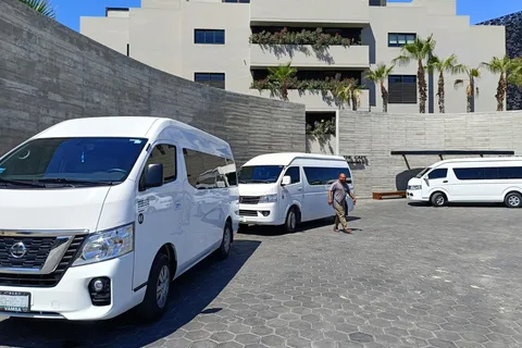Aeropuerto de Los Cabos: Transporte en grupo a Cabo San Lucas