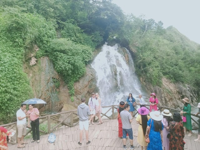 Day Trip to Cat Cat village - Fanxipang Peak/Lunch