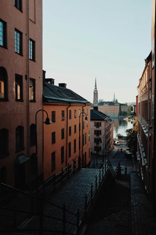 Stockholm: Songs, Stories & Fika – Södermalm Winter Tour