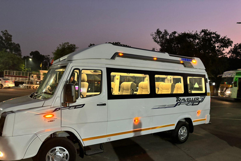 Delhi/Agra/Jaipur: Private One-Way Transfers Agra to Jaipur Private Transfer