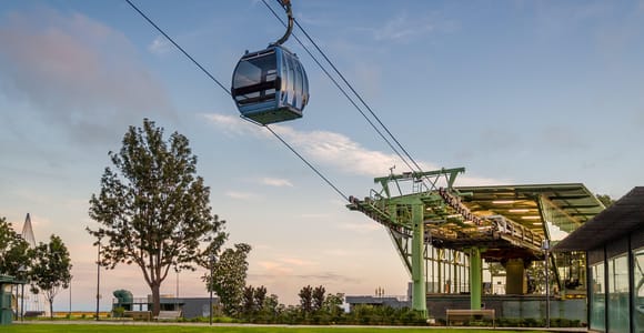 Funchal: 2-Hour Tuk-Tuk Tour with Cable Car Finale