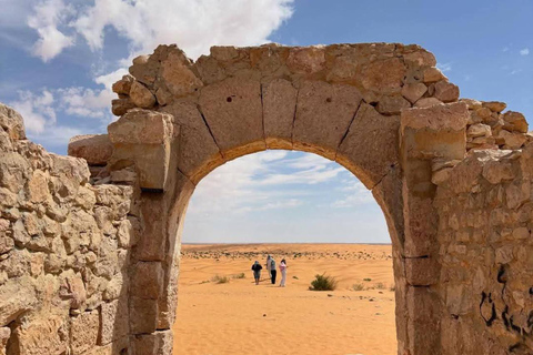From Djerba: Desert Camp & Amazigh Villages Tour with Dinner
