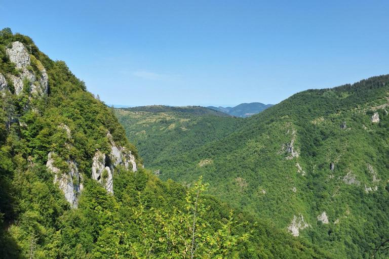 Sarajevo: Skakavac Waterfall Hike with Picnic & Coffee