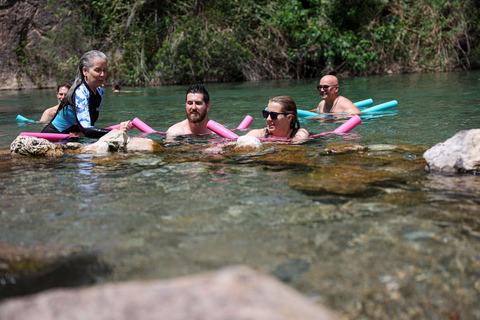 Valência: Termas e Cachoeira de Montanejos, excursão de meio diaValência: Montanejos, termas e cachoeira, excursão de meio dia