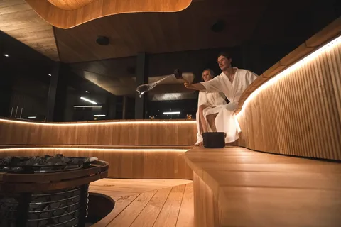Rovaniemi : expérience de spa arctique avec dîner en peignoir