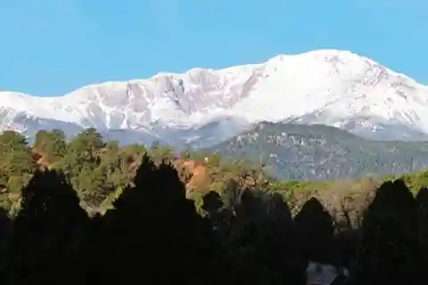 Small Group: Colorado Springs Day Trip From Denver
