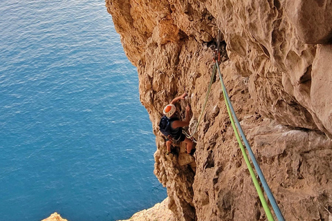 Alicante: Guided climbing "Parle" route