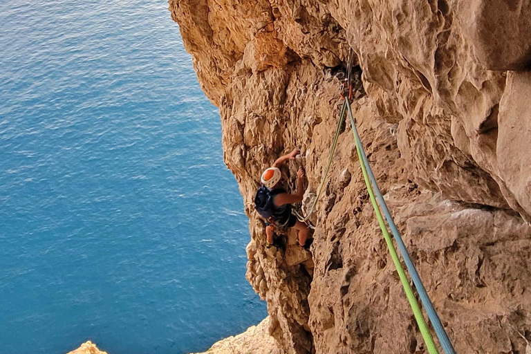 Alicante: Guided climbing "Parle" route