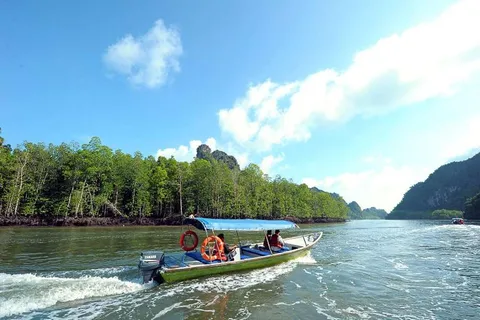 Langkawi: Island Hopping Shared Boat Tour