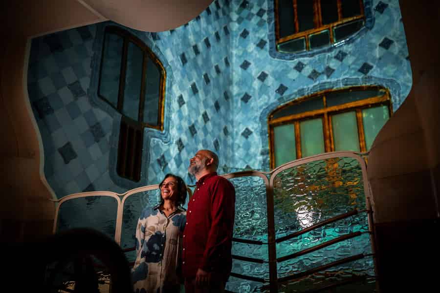 Barcelona: Casa Batlló Nachtbesuch mit Begrüßungsgetränk. Foto: GetYourGuide