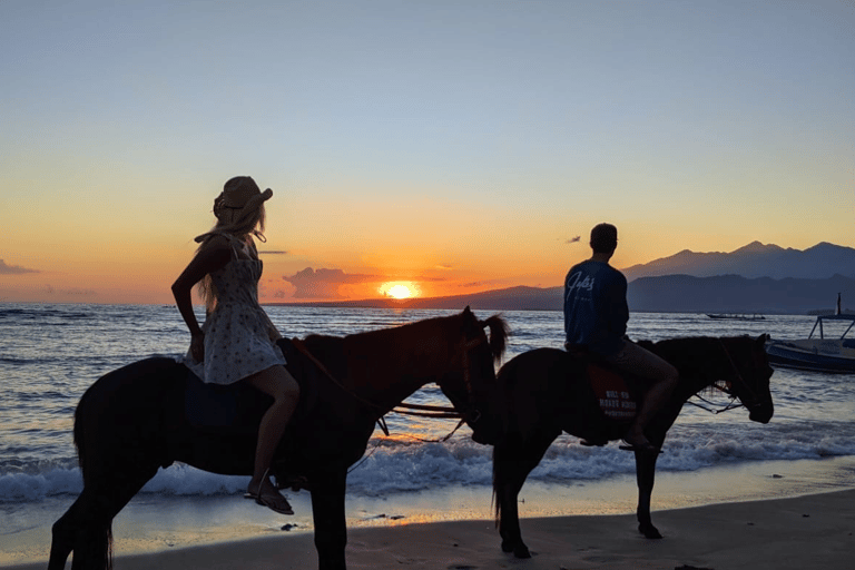 Gili Air : 1 heure d&#039;équitation avec transfert à l&#039;hôtel