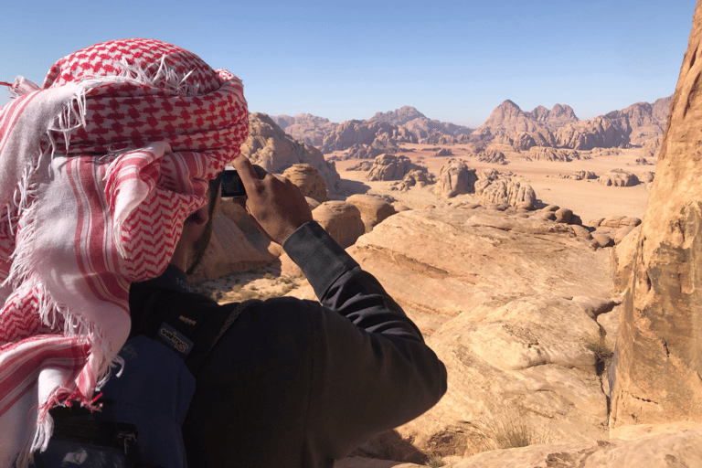 Wadi Rum: Wędrówka i wspinaczka na górę Burdah + tradycyjny lunch