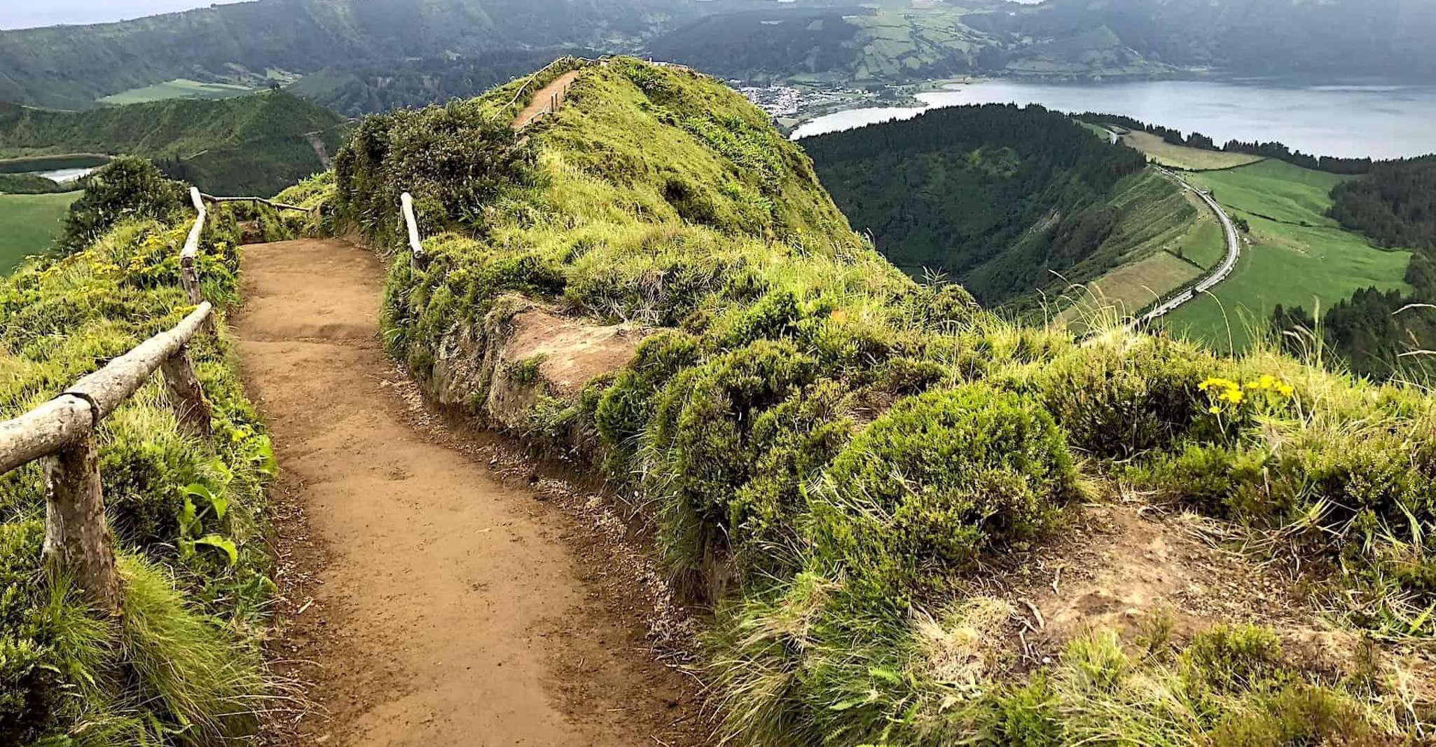 Shore Excursions to Volcano Crater and Lake of Sete Cidades - Housity