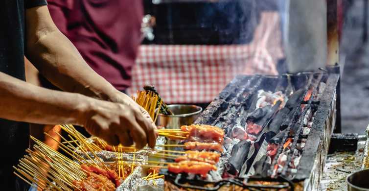 Singapore: Hawker Culture Food Tour and Sightseeing