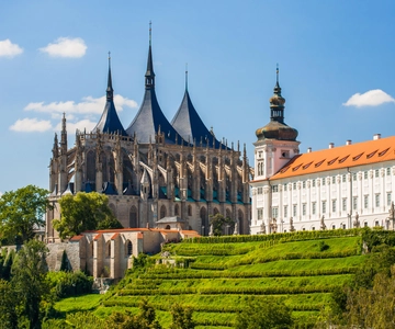 Von Prag aus: Tagestour nach Kutna Hora mit tschechischem Mittagessen