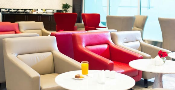 DXB Dubai International Airport: Marhaba Lounge Access