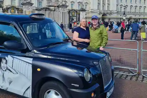 Tour turístico en taxi por Londres y entrada a las Salas de Guerra Churchill