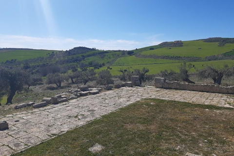 Speciale città romana DOUGGA attraverso la città andalusa