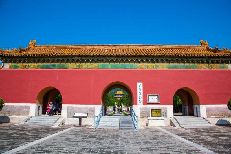 Beijing: Mutianyu+Ming Tombs or Summer Palace Private Tour