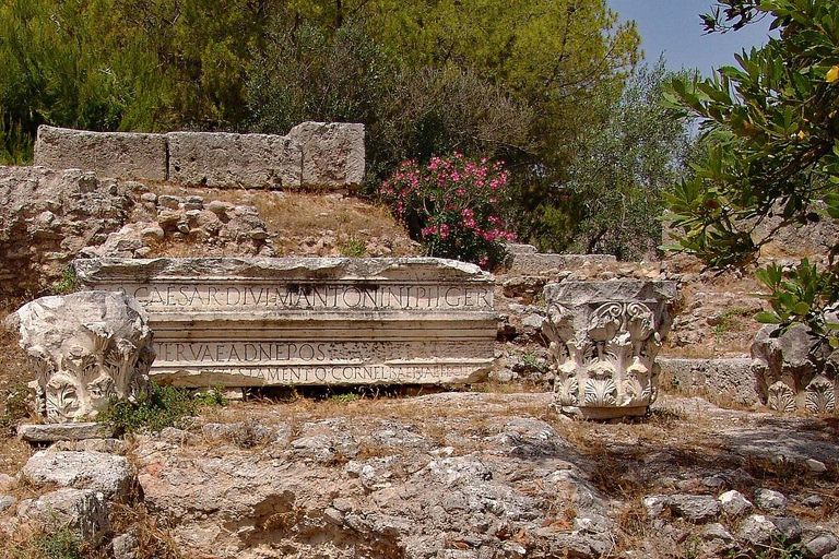 Visite privée de l&#039;ancienne Corinthe au départ d&#039;Athènes et visite audioCorinthe Mercedes MiniVan Vito &amp; visite audio gratuite (7 pers)