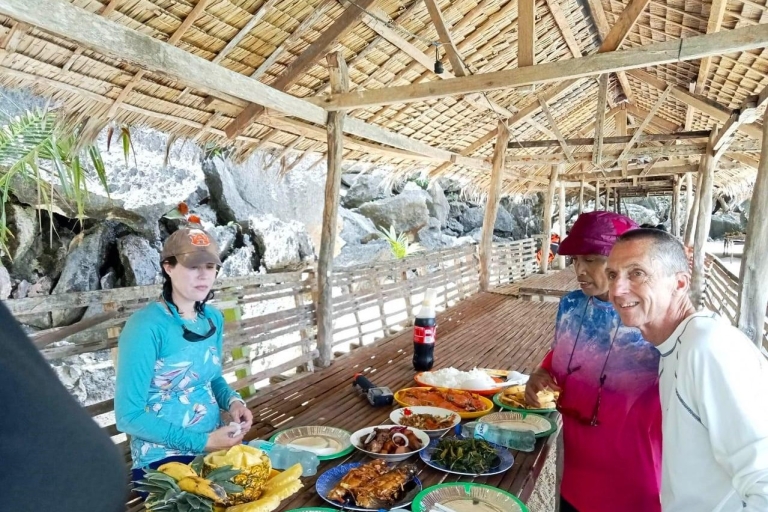 Coron : Visite des récifs et des épaves - Journée complète avec déjeuner buffet