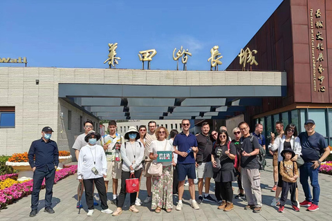 Popołudniowy transfer autobusem do Wielkiego Muru w Mutianyu + bilet wstępuTransfer samochodem do Mutianyu z biletem wstępu + odbiór z hotelu