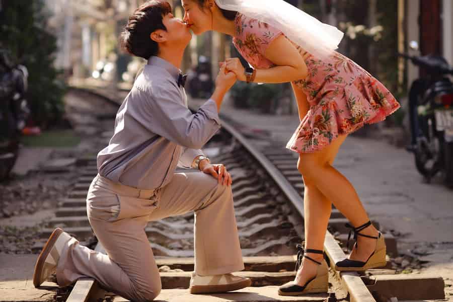 Privates Fotoshooting in Hanoi – Kultige Orte & versteckte Juwelen. Foto: GetYourGuide