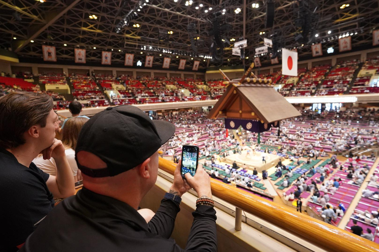 Tóquio: Torneio de luta de sumô em Ryogoku (assento B)