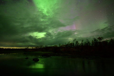 Abisko: caza de auroras en furgoneta en grupos pequeños