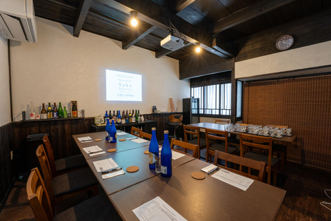 Kyoto: Experiência privilegiada de saquê com 7 degustações e lanchesKyoto: Insider Sake Experience com 7 degustações e lanches