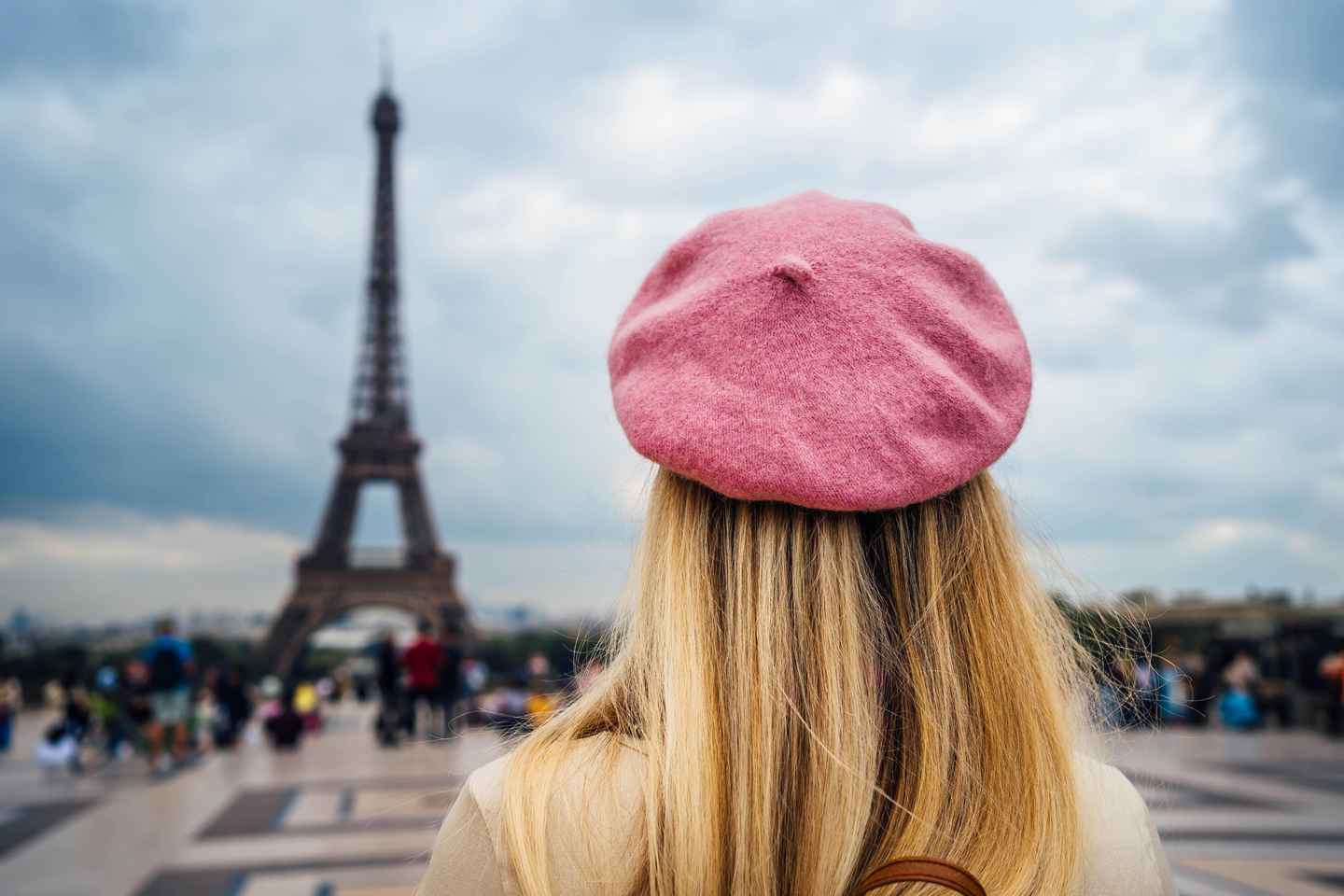 Paris: Photoshoot at The Big Three