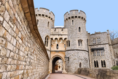 Von London aus: Halbtagestour nach Windsor mit Castle TicketsAb London: Halbtagesausflug nach Windsor mit Schlosstickets