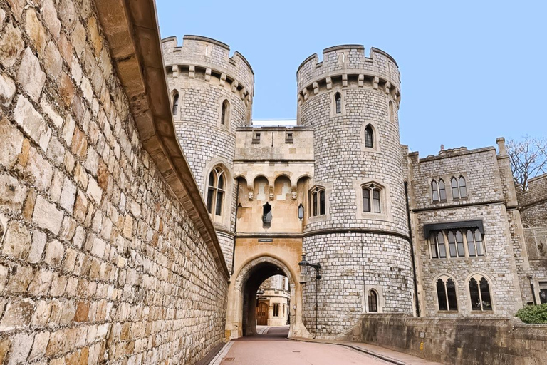 Au départ de Londres : excursion d'une demi-journée à Windsor avec billets pour le châteauLondres : demi-journée à Windsor et billets pour le château