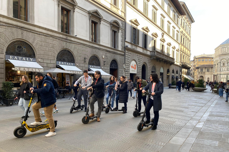 Florenz: 2-stündige Sightseeing-Tour mit dem Elektro-Roller