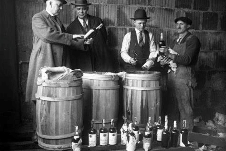 Nowy Jork: Wycieczka piesza w czasach prohibicji - z drinkami