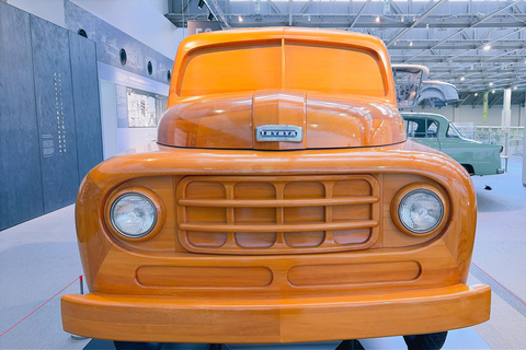 Nagoya: Toyota Innovation Private Tour with Transfers